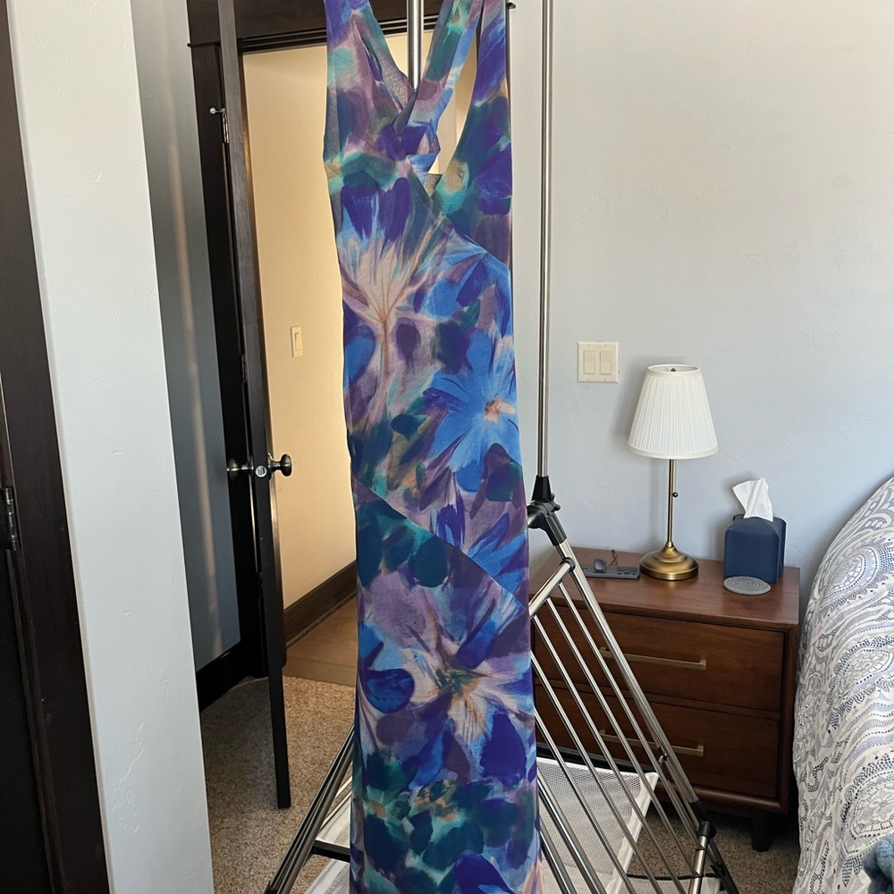 Lulu's Blue Floral Midi Dress
